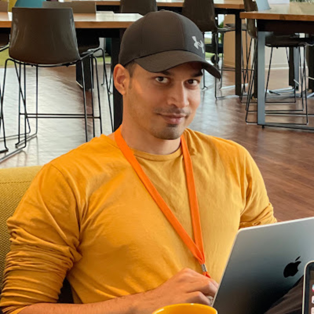 Meet your Posher, Ashish